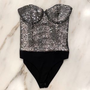 House of Harlow X Revolve Teri Bodysuit In Silver Fox